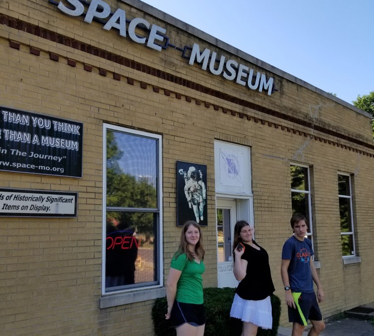 The Space Museum (Bonne&nbspTerre,&nbspMO)